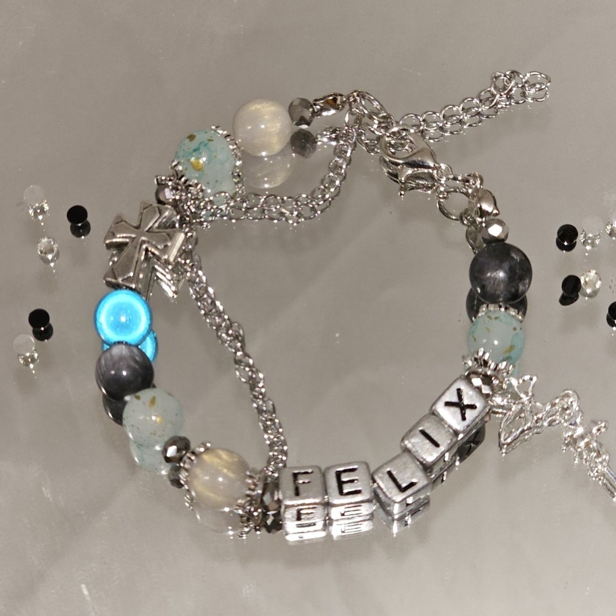 PULSERA DE FELIX DE STRAY KIDS