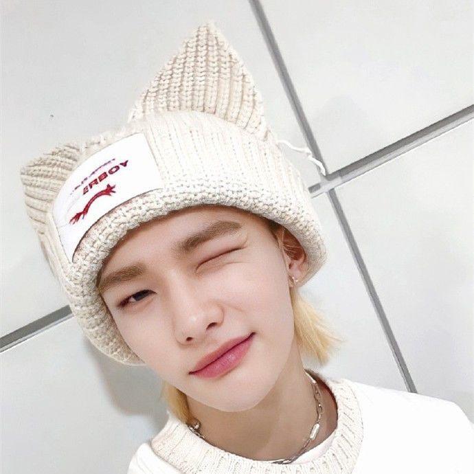 SOMBRERO STRAY KIDS - Varios colores