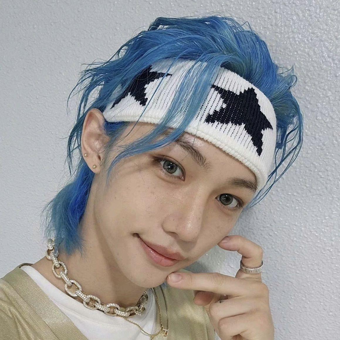 DIADEMAS STRAY KIDS (blanco y negro)