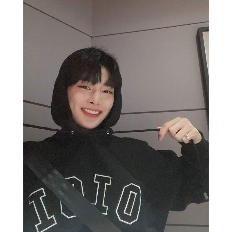 SUDADERA STRAY KIDS