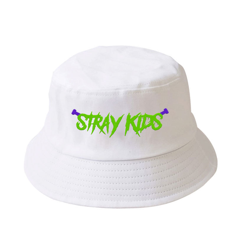 SOMBRERO DE PESCADOR STRAY KIDS