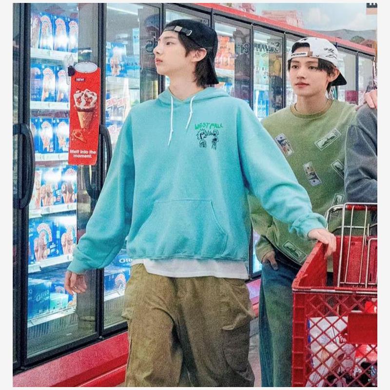 SUDADERA CON CAPUCHA CORTIS JUHOON