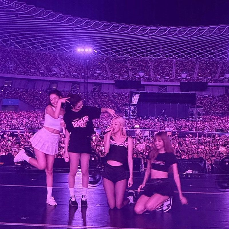 CAMISETAS/TOPS CORTOS BLACKPINK PLAZO LÍMITE 100% ALGODÓN