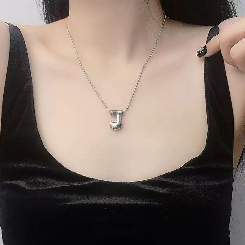 COLLAR CORTIS