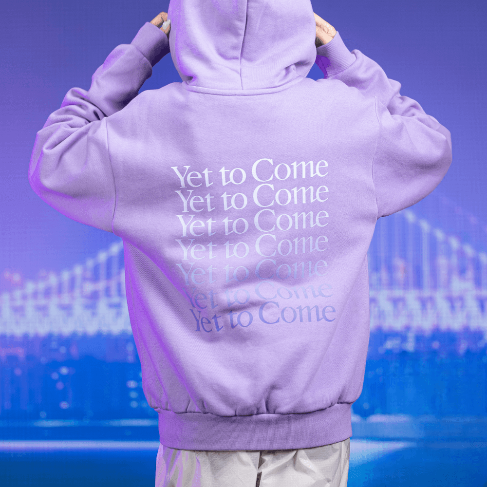 SUDADERA BTS MERCH YET TO COME IN BUSAN
