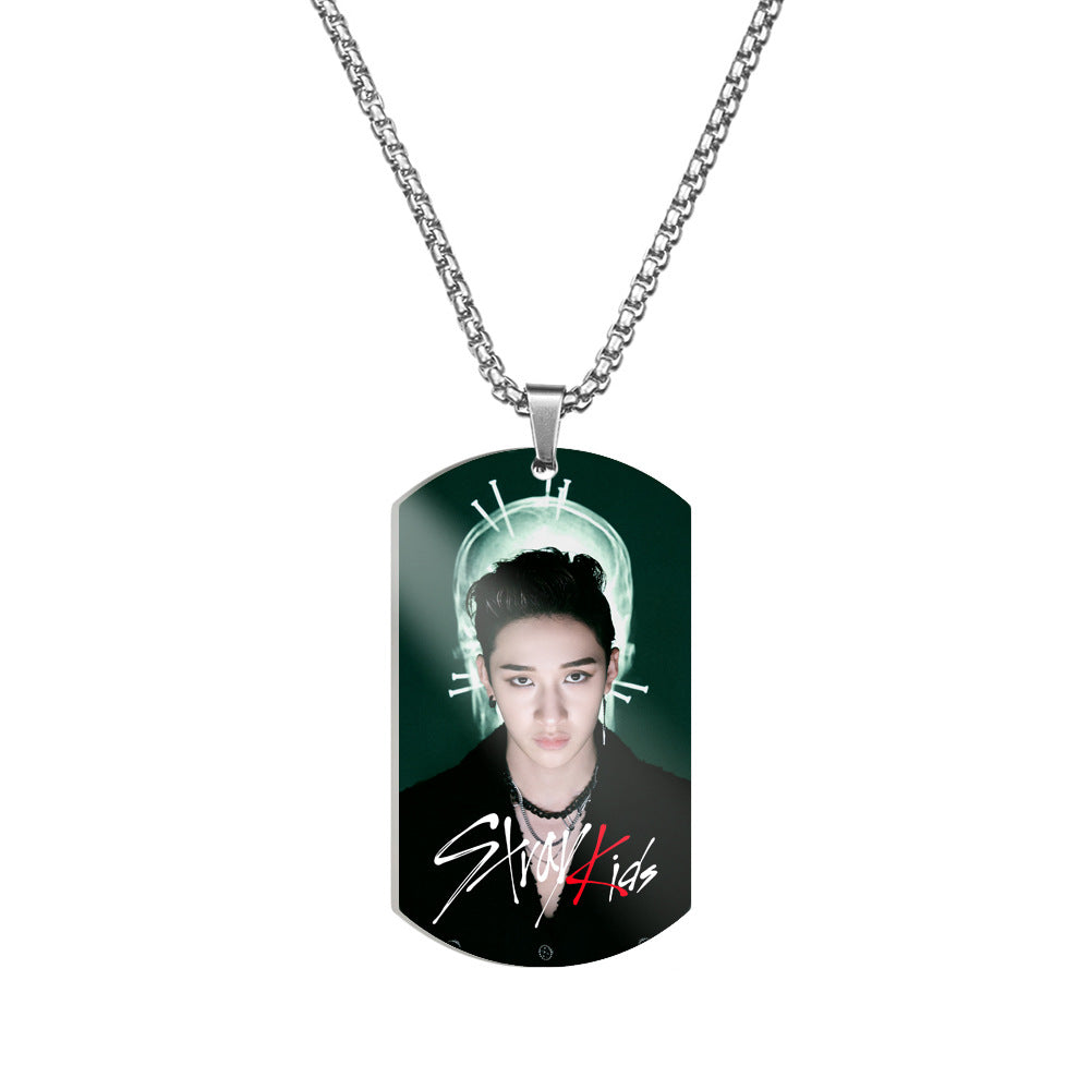 COLLAR DE STRAY KIDS