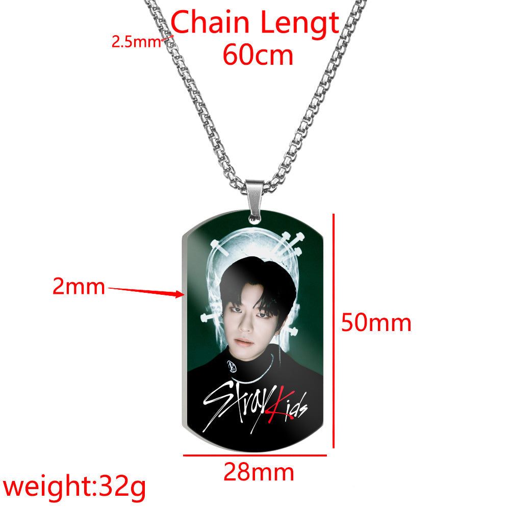 COLLAR DE STRAY KIDS