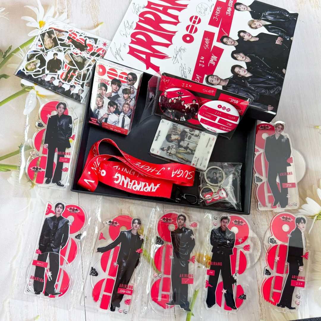 BTS ARIRANG KIT CON 175 PIEZAS (¡CAJA DE REGALO CON/ VARIOS ARTÍCULOS!✨)