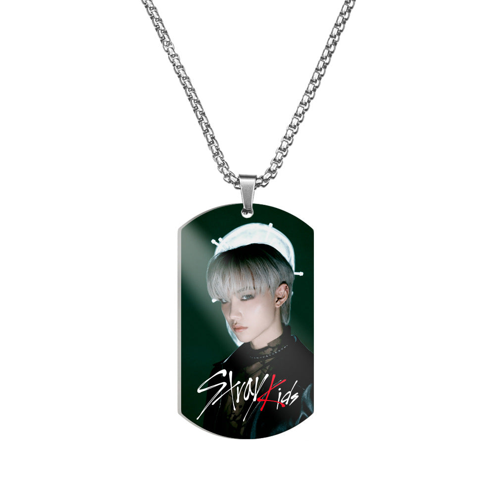 COLLAR DE STRAY KIDS